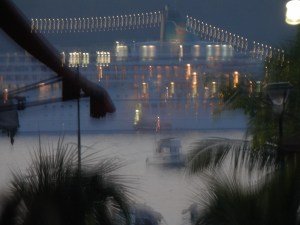 cruise ship super zoom